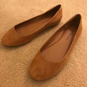 Lucky Brand Suede Flats
